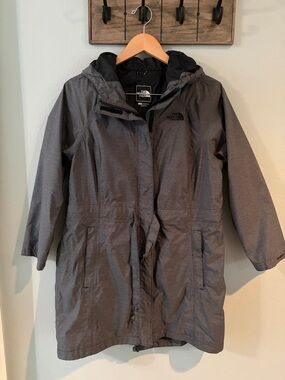 The North Face Women's Gray Hooded Trench RainCoat size L